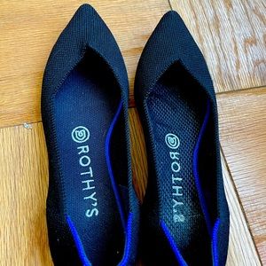 Rothy’s black pointed shoes size 7